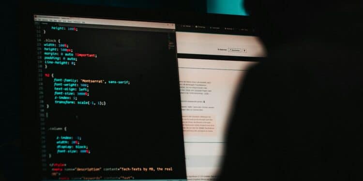 Principais riscos de segurança em ambientes virtualizados 1 hacker